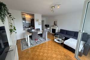 ***NETTE MIETER GESUCHT - GEMÜTLICHE 2  ZIMMERWOHNUNG MIT BALKON***