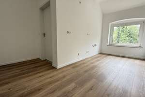 Erstbezug nach Renovierung: Moderne 4 Raumwohnung 84m² in zentraler guter Lage, IDEAL FÜR 4 PERSONEN – Die vollständige Adresse der Immobilie erhältst du vom Anbieter., 45307 Kray, Essen – Vorschaubild 5
