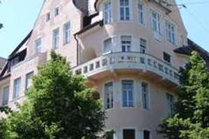 von Privat: Wunderschöne 2-Zi. Jugendstilwhg.  84 qm in Bestlage Schwabing-West