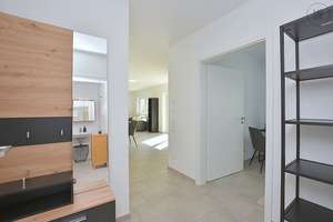 Wunderschöne,modern möblierte Wohnung mit Innenhof zum Mitnutzen in Stuttgart Ost (Berg) – Die vollständige Adresse der Immobilie erhältst du vom Anbieter., 70190 Berg, Stuttgart – Vorschaubild 13