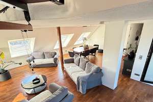 Spektakuläre Maisonetten-ETW (ca. 128 m² Wohn-/Nutzfläche) mit Terrassen-Balkon u. Kfz.-Stellplätze