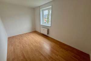 Moderne Erdgeschosswohnung mit Balkon und hochwertigem Duschbad in Bestlage – SZ-Gebhardshagen – Reichenberger Straße 7, 38229 Gebhardshagen, Salzgitter – Vorschaubild 6