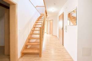 Maisonettwohnung I Dachgeschoss-Ausbau 2008 I 4 Räume + Spitzboden I Tageslichtbad I Denkmalschutz – Die vollständige Adresse der Immobilie erhältst du vom Anbieter., 4319 Engelsdorf, Leipzig – Vorschaubild 17