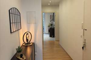 Charmante Renovierte Altbau EG Wohnung mit drei Zimmern und Balkon im Duisburger Wasserviertel  – Die vollständige Adresse der Immobilie erhältst du vom Anbieter., 47051 Altstadt, Duisburg – Vorschaubild 13