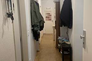 Gut geschnittene 4 Zimmerwohnung mit Balkon in Düsseldorf-Knittkuhl. – 40629 Knittkuhl, Düsseldorf – Vorschaubild 9