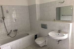 Tolle 2 Zimmerwohnung mit Balkon und Stellplatz zu verkaufen !! – Limbacher Straße 32, 9247 Röhrsdorf, Chemnitz – Vorschaubild 13