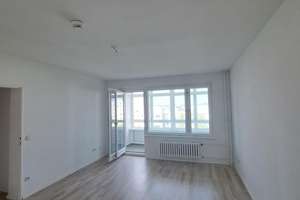 Einziehen und wohlfühlen: 1,5-Zimmer-Wohnung in ruhiger Lage sucht neue Mieter! – Dieselstr. 9, 12057 Neukölln (Ortsteil), Berlin – Vorschaubild 2