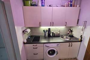 Top gepflegtes und vermietetes Apartment mit Loggia in Regensburg – Die vollständige Adresse der Immobilie erhältst du vom Anbieter., 93057 Reinhausen, Regensburg – Vorschaubild 3