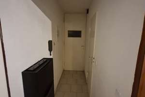 Top Lage Uni und Siemens 450 € - 25 m² - 1.0 Zi. mit Bett, Schreibtisch, Sofa und Küche ab sofort – Paul-Gossen-Straße 34, 91052 Schönfeld, Erlangen – Vorschaubild 6