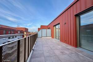 KFW55, exklusive Eigentumswohnung mit Loggia und kleiner Terrasse, Fernwärme und Tiefgarage