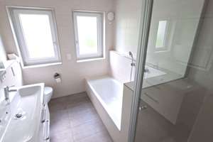 Familienfreundliches 5-Zimmer-Reihenhaus mit Dachterrasse und Hobbyraum – Die vollständige Adresse der Immobilie erhältst du vom Anbieter., 81375 Neuhadern, München – Vorschaubild 4