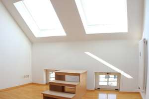Dachgeschosswohnung mit Panoramablick und großer Terrasse im Herzen Leipzigs – Die vollständige Adresse der Immobilie erhältst du vom Anbieter., 4105 Zentrum-Nord, Leipzig – Vorschaubild 4