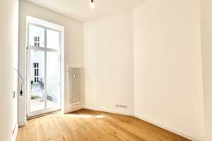 Erdgeschosswohnung im historischem Altbau – Niebuhrstraße 69a, 10629 Berlin – Vorschaubild 3