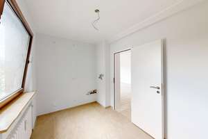 Lindenthal || 2-Zimmer Wohnung || Aufzug || Balkon – Die vollständige Adresse der Immobilie erhältst du vom Anbieter., 50933 Braunsfeld, Köln – Vorschaubild 3