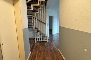Große Maisonette-Wohnung mit 3 Balkonen!