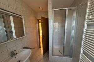 Schöne 2-Zimmer-Dachgeschosswohnung mit Loggia in Solingen – Die vollständige Adresse der Immobilie erhältst du vom Anbieter., 42697 Ohligs/Aufderhöhe/Merscheid, Solingen – Vorschaubild 8