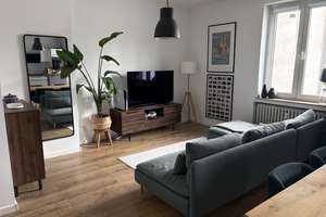 Zuhause mit 2 Zimmern in Düsseldorf