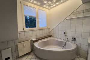 Gemütliche 3-Zimmerwohnung - ideal für 2-3 Personen mit Einbauküche. Anschauen lohnt! – Hünefeldstraße 88, 42285 Wuppertal – Vorschaubild 3