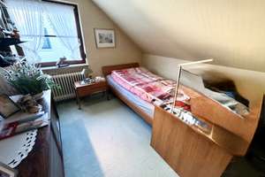 Sehr charmantes, wirklich wunderschönes EFH mit Anbau und mit traumhaft schönem Garten und Garage! – Die vollständige Adresse der Immobilie erhältst du vom Anbieter., 24145 Wellsee, Kiel – Vorschaubild 16