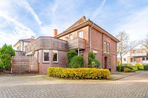 Freistehendes Zweifamilienhaus in Hiltrup – 2 Einheiten, Dachterrasse, Ausbaureserve
