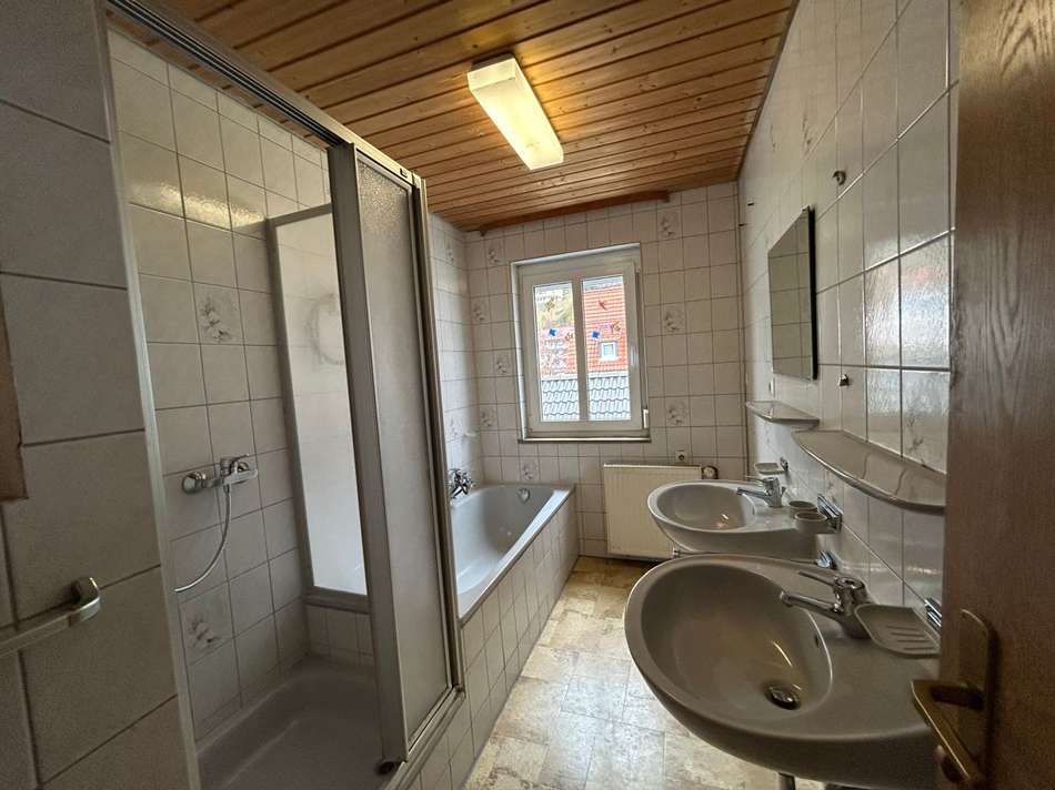 Badezimmer OG