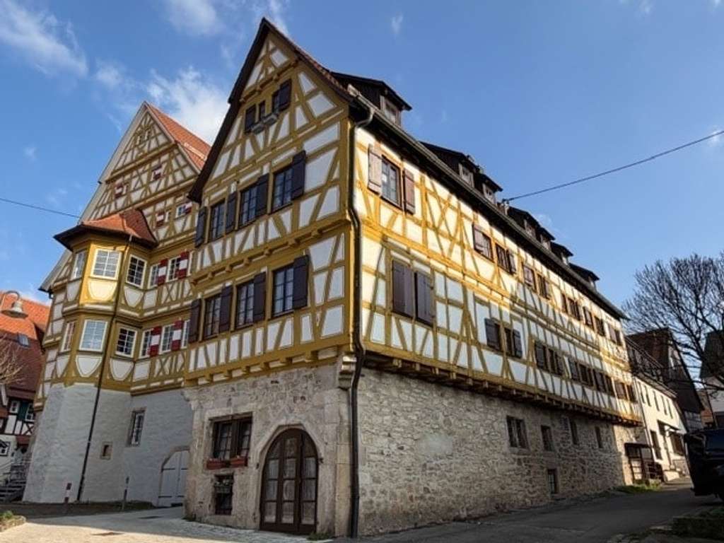 Immobilie in Kirchentellinsfurt - Wohnen im Baudenkmal - direkt neben dem Schloss... - Bild 0