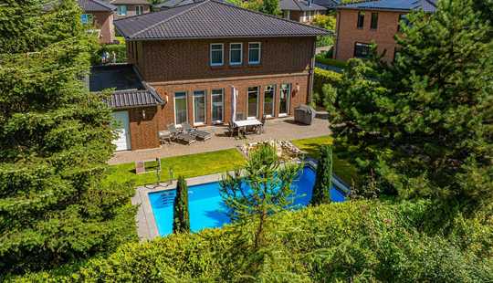 Bild von Stilvolles Einfamilienhaus in begehrter Lage von Hamburg-Meiendorf