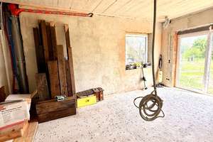 Einzigartiges Anwesen mit Geschichte: Charmantes Bahnwärterhaus auf großem Grundstück – Die vollständige Adresse der Immobilie erhältst du vom Anbieter., 83362 Surberg – Vorschaubild 4