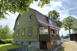 Gepflegtes Ein- bis Zweifamilienhaus mit großzügigem Grundstück und Nebengebäuden – Andreasberger Straße 19, 38678 Clausthal-Zellerfeld – Vorschaubild 3