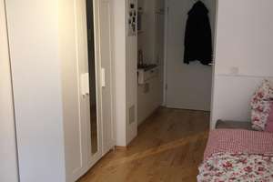 Neuwertige Studentenwohnung mit Balkon und EBK in Regensburg, zentral – Fritz-Fend-Straße 11, 93047 Innenstadt, Regensburg – Vorschaubild 2