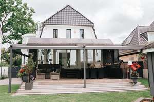 Luxuriöse Altbauvilla trifft modernen Wohnkomfort mit privater Gartenidylle mitten in Hamburg – Brockdorffstraße 46, 22149 Rahlstedt, Hamburg – Vorschaubild 4