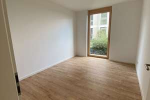 Traumhafte 4-Zimmer-Gartenwohnung, Einbauküche, Terrasse mit Blick in den Spinelli-Park – Ida-Dehmel-Ring 73a, 68309 Käfertal, Mannheim – Vorschaubild 8