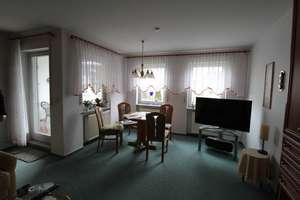 Frei gewordende Eigentumswohnung mit Balkon und PKW-Stellplatz am Haus – Die vollständige Adresse der Immobilie erhältst du vom Anbieter., 9224 Grüna, Chemnitz – Vorschaubild 2