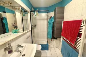 Property thumbnail 9