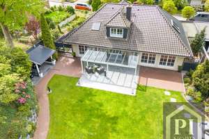 Architektenhaus in Bestlage: ruhig, geschützt, stadtnah am See.
Courtagefrei für den Käufer – Die vollständige Adresse der Immobilie erhältst du vom Anbieter., 24223 Schwentinental – Vorschaubild 47