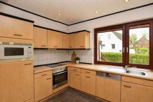 Gemütliche Doppelhaushälfte mit Sonnenterrasse, Garten und Carport – Die vollständige Adresse der Immobilie erhältst du vom Anbieter., 22457 Schnelsen, Hamburg – Vorschaubild 5