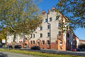 Bequeme 4-Zimmer-Etagenwohnung in Kiel – 100,36 m² auf der 1. Etage