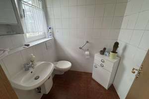 2-Familien/Generationenhaus mit 2 Garagenplätzen in ruhiger Lage – Die vollständige Adresse der Immobilie erhältst du vom Anbieter., 65207 Breckenheim, Wiesbaden – Vorschaubild 20