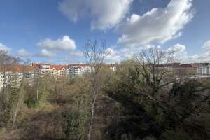 Charmante, modernisierte 2-Zimmer-Eigentumswohnung mit Balkon, Parkettboden, Küche und Tageslichtbad – Kriegerstraße 17, 30161 Vahrenwald, Hannover – Vorschaubild 6
