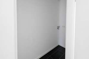 Exklusive 3 Zimmer Wohnung - 3 Bedroom Apartment with Kitchen , 2 Baths and Balcony New built – Heiner-müller-strasse 13, 10318 Karlshorst, Berlin – Vorschaubild 12