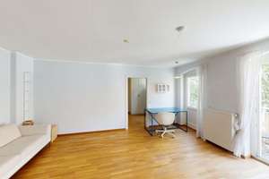 Zwischen Kiezleben und Ruhe – attraktive 2-Zimmerwohnung mit Balkon mitten in Kreuzberg. – Die vollständige Adresse der Immobilie erhältst du vom Anbieter., 10999 Kreuzberg, Berlin – Vorschaubild 4