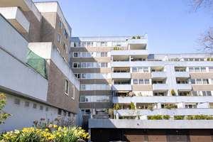 Top Lage! 3,5-Zimmer-Wohnung mit Aufzug & Balkon | Uni-Nähe
