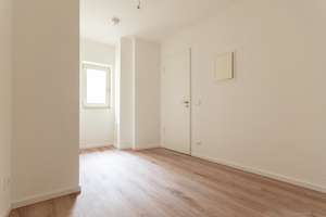 Charmante Wohnung mitten im Herzen von Leipzig | Erstbezug nach Sanierung | Balkon – Hainstraße 10, 4109 Zentrum, Leipzig – Vorschaubild 6
