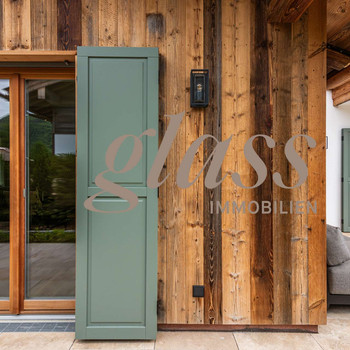 Außergewöhnliche Gartenwohnung mit Wellnessbereich in der besten Lage von Rottach-Egern