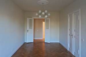 GROßE 3 RAUM ,BALKON,AUFZUG,DUSCHE,WANNE,PARKETT – 10405 Prenzlauer Berg, Berlin – Vorschaubild 4