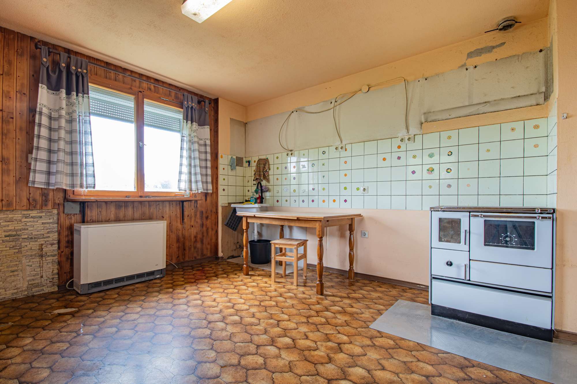 Immobilie in Weilheim - Zwei vielseitig nutzbare Doppelhaushälften mit großem Ausbaupotenzial in Weilheim - Heubach - Bild 34