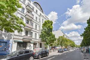 SCHMUCKSTÜCK IM WINSKIEZ! KLASSISCHE SCHÖNE UND RENOVIERTE ALTBAUWOHNUNG! PROVISIONSFREI! – Winsstr. 51, 10405 Prenzlauer Berg, Berlin – Vorschaubild 14