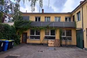 Hinterhaus in Nbg. Nord, Wohnung und Gewerbe