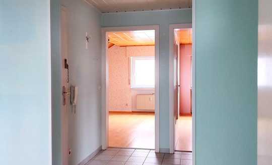 Gemütliche 3-Zimmer-Dachgeschosswohnung zum Selbstbezug oder auch als Kapitalanlage!