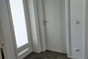 Wohnen mit Charakter: 2,5-Zimmer-Wohnung in Wattenscheid-Mitte – Rathausstr 5, 44866 Wattenscheid-Mitte, Bochum – Vorschaubild 2